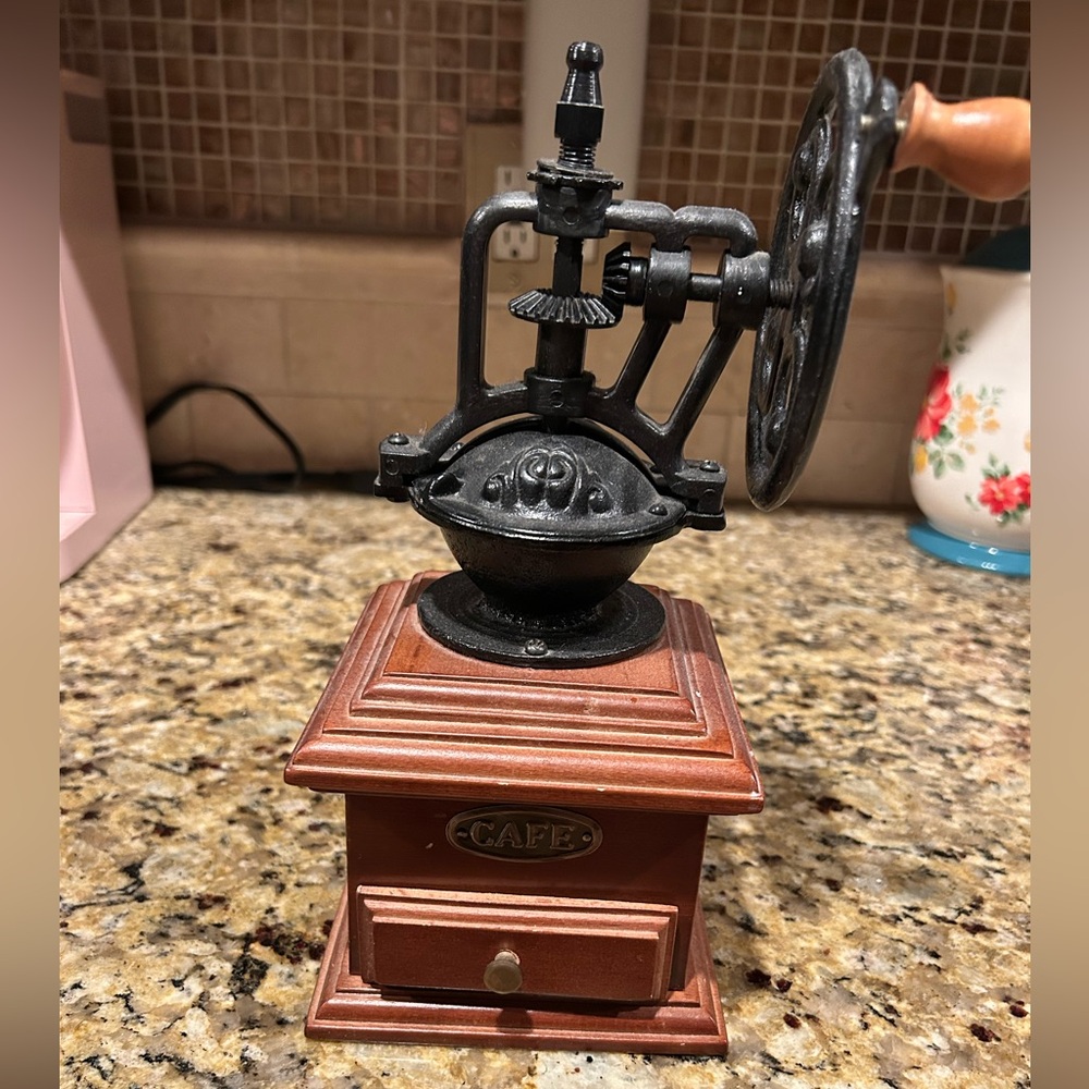 Coffee grinder